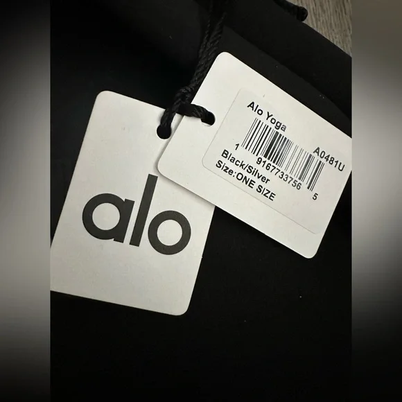 ALO Yoga Backpack is available for purchase on au PAY Market - Imported  Goods Online Store Co.Ltd. | au PAY Market - Online Shopping Site